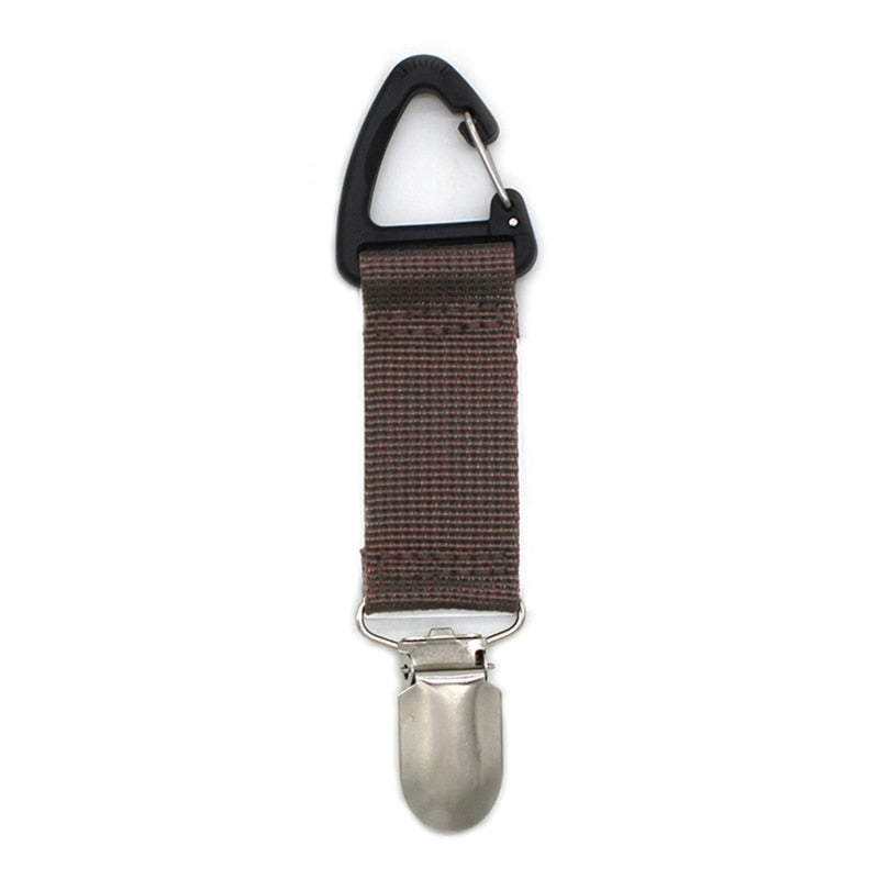 Attache pour chapeau